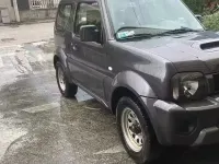 Usata Suzuki Jimny 85 CV (62 kW) 2014 Grigio SUV