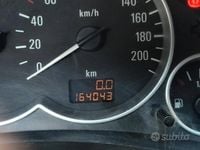 Usata Opel Tigra 69 CV (50 kW) 2005 Cabrio
