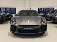 Usata Porsche Panamera 470 CV (345 kW) 2025 Aventurine green Berlina