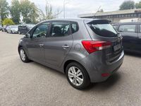 Usata Hyundai ix20 Style 90 CV (66 kW) 2011 Grigio Utilitaria