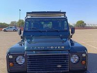 Usado Land Rover Defender 122 CV (89 kW) 2012 Verde Familiar