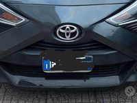Usata Toyota Aygo 72 CV (52 kW) 2019 Grigio Utilitaria