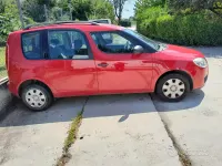 Usata Skoda Roomster 69 CV (50 kW) 2009 Rosso Monovolume
