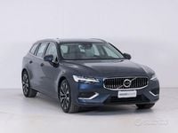 Usata Volvo V60 Plus 197 CV (144 kW) 2023 Blu Station wagon