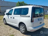 Usata VW Caddy 102 CV (75 kW) 2021 Bianco Monovolume