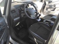 usata Opel Zafira 1.6 metano 7 posti