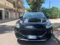 Usata Ford Kuga 120 CV (88 kW) 2022 Nero SUV