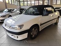 Usata Peugeot 306 Cabriolet 101 CV (74 kW) 1994 Bianco Cabrio