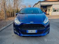 Usata Ford Fiesta ST-Line 95 CV (69 kW) 2016 Blu Berlina