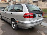 Usata Volvo V40 108 CV (79 kW) 2000 Grigio Station wagon
