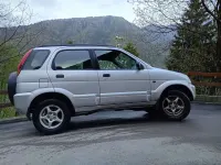 Usata Daihatsu Terios 83 CV (61 kW) 2001 Grigio SUV