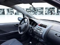 Usata Honda Jazz 77 CV (56 kW) 2004 Blu Utilitaria