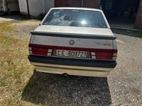Usata Alfa Romeo 75 148 CV (108 kW) 1989 Grigio Berlina
