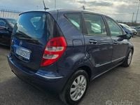 Usata Mercedes A180 Classic 109 CV (80 kW) 2007 Blu/azzurro Berlina