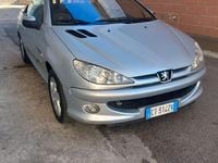Usata Peugeot 206 CC 109 CV (80 kW) 2005 Cabrio
