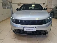 Usata Opel Corsa 101 CV (74 kW) 2025 Argento Utilitaria