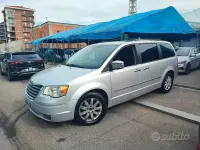 Usata Chrysler Voyager Limited 163 CV (119 kW) 2008 Grigio Monovolume