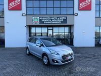 Usata Peugeot 5008 Active 114 CV (83 kW) 2015 Grigio Monovolume