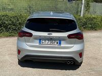 Usata Ford Focus ST-Line 116 CV (85 kW) 2025 Moondust silver met. Berlina