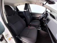 Usata Toyota Yaris Hybrid Active 101 CV (74 kW) 2018 Bianco Utilitaria