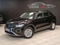 Usata VW T-Roc Life 116 CV (85 kW) 2025 Nero SUV