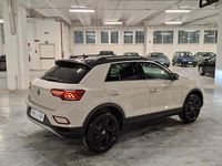 Nuova VW T-Roc Sport 149 CV (109 kW) 2025 Beige SUV