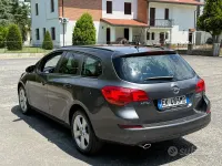 Usata Opel Astra 140 CV (102 kW) 2012 Grigio Station wagon