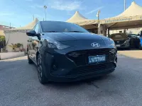 Usata Hyundai i10 67 CV (49 kW) 2023 Grigio Utilitaria