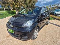 Usata Toyota Aygo Sol 68 CV (50 kW) 2009 Nero Utilitaria