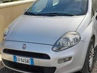 usata Fiat Punto 1.4 8V 5 porte Natural Power Young del 2014 usata a Aprilia