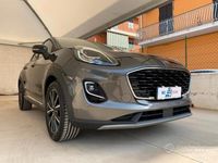 Usata Ford Puma Titanium 125 CV (91 kW) 2020 Grigio SUV
