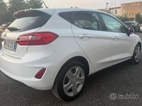 Usata Ford Fiesta 85 CV (62 kW) 2018 Bianco Utilitaria