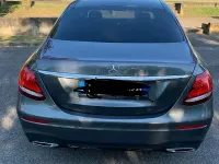 Usata Mercedes E220 AMG line 194 CV (142 kW) 2019 Grigio Berlina