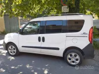 Usata Fiat Doblò 120 CV (88 kW) 2017 Bianco Monovolume