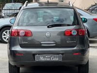 Usata Fiat Croma Emotion 150 CV (110 kW) 2006 Marrone Station wagon