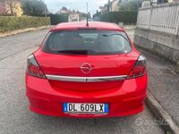 usata Opel Astra GTC 1.4 16V TwinSport OK NEOPATENTATI