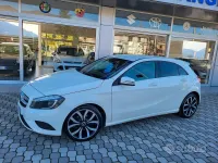 Usata Mercedes A180 109 CV (80 kW) 2014 Bianco Utilitaria
