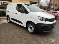 Usata Peugeot Partner 102 CV (75 kW) 2022 Bianco Monovolume