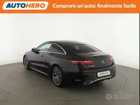 Usata Mercedes E220 Premium Plus 194 CV (142 kW) 2022 Nero Coupé