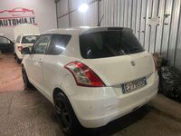 Usata Suzuki Swift GL 75 CV (55 kW) 2012 Bianco Berlina