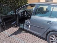 Usata VW Golf IV 115 CV (84 kW) 2005 Berlina