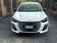 Usata Peugeot 208 GT 101 CV (74 kW) 2024 Bianco Utilitaria