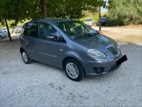 Usata Lancia Musa 69 CV (50 kW) 2009 Grigio Monovolume
