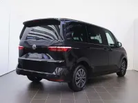 Usata VW Multivan 150 CV (110 kW) 2024 Deep black perlato Monovolume