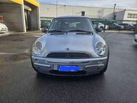 Usata Mini ONE 90 CV (66 kW) 2002 Argento Utilitaria