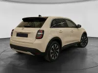 Usata Fiat 600 Pop 145 CV (106 kW) 2025 Beige SUV