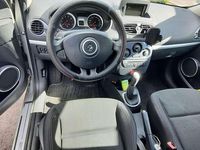 Usata Renault Clio III Luxe 101 CV (74 kW) 2010 Argento Berlina