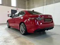Usata Alfa Romeo Giulia Sprint 280 CV (205 kW) 2024 Rosso Berlina