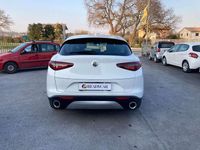 Usata Alfa Romeo Stelvio Business 179 CV (131 kW) 2017 Bianco SUV