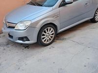 Usata Opel Tigra 90 CV (66 kW) 2006 Blu Utilitaria